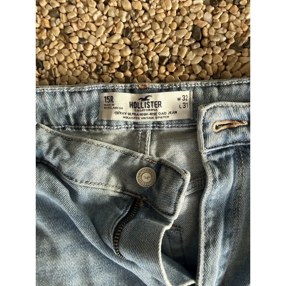 Hollister Curvy Ultra High Rise Dad Jean Shorts 15R W32 Distressed Long Jorts